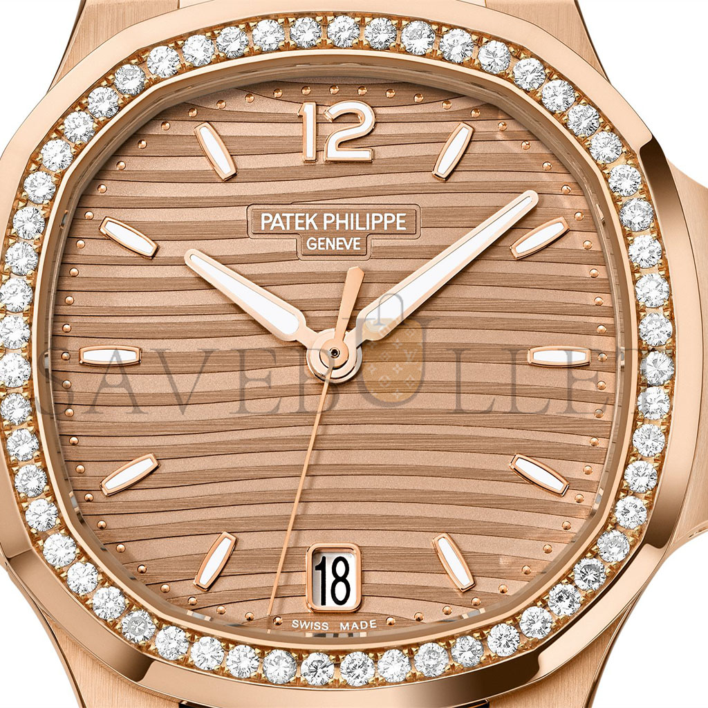 PATEK PHILIPPE NAUTILUS SELF-WINDING WATCH 7118/1200R